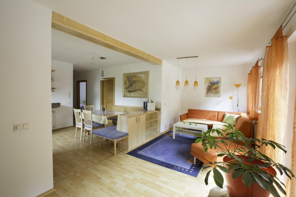 Wunderhof Villa Schiefling am See Bilik gambar